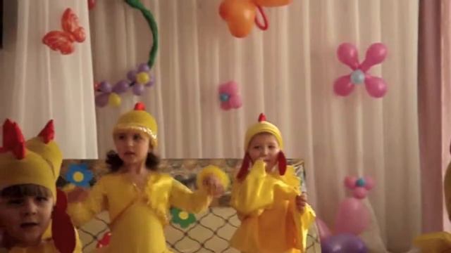 Праздник 8 марта в детском саду https://www.youtube.com/user/sergej1111p смотреть онлайн