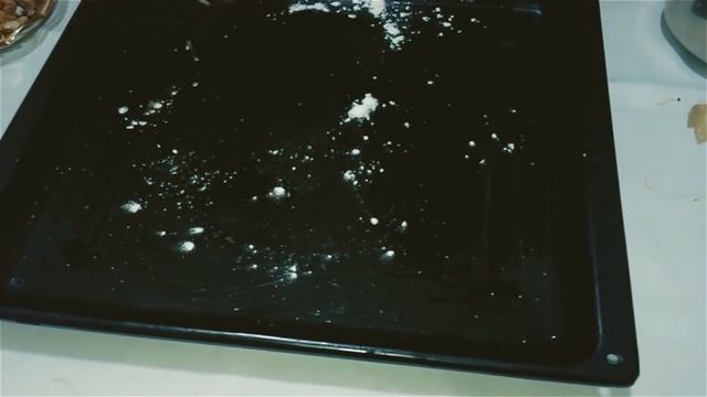 Evde dadli Qaymaqli Tort hazirlanmasi qaydasi смотреть онлайн