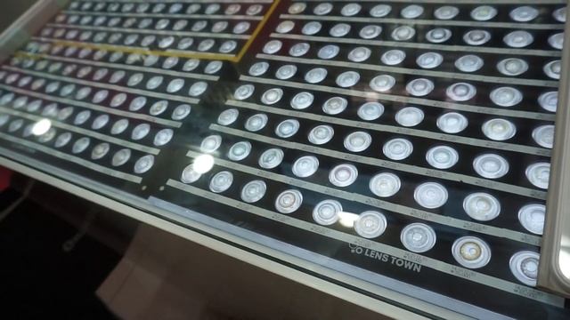 Korean SKINCARE SHOPPING in Myeong-dong, Seoul & BEST BEEF IN KOREA!! смотреть онлайн