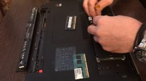 Установка оперативной памяти в ноутбук HP Probook 450 G2. Installing RAM in the HP Probook 450 G2