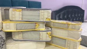 Дешевые беспружинные матрасы- матрасы из искусственных наполнителей могут быть комфортными.