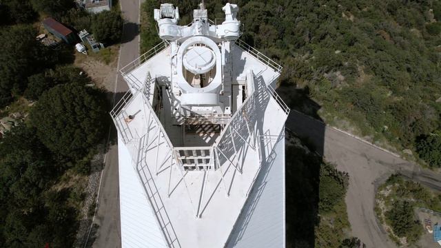 McMath-Pierce Solar Telescope Aerial Drone Footage смотреть онлайн