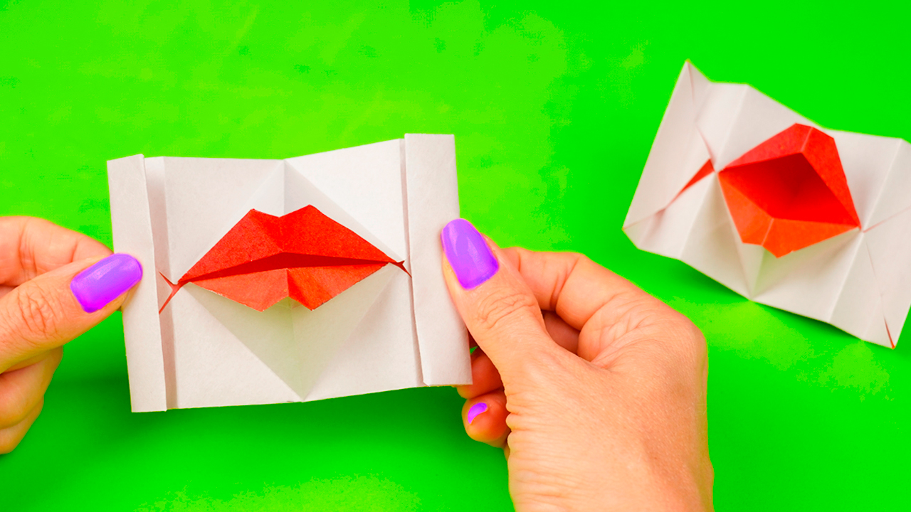 Оригами из бумаги  Подвижные губы игрушка своими руками  Origami антистресс