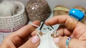 Вязаная шапка с пайетками. Самая модная шапка сезона