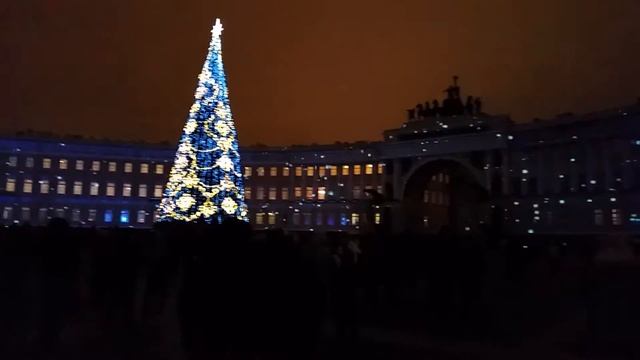 Санкт-Петербург. Дворцовая площадь.Новогоднее световое шоу. смотреть онлайн