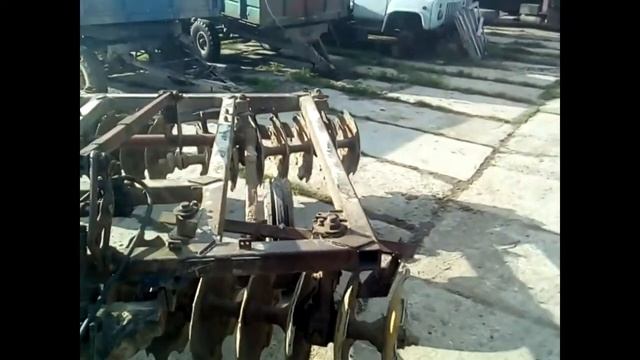 Борона дисковая тяжелая БДТ-3 | Нарезка  фрагментов ремонта и работы в агрегате с МТЗ-1221