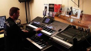Precious Wilson Eruption One Way Ticket Yamaha Tyros 5 Roland G70 By Rico.mp4