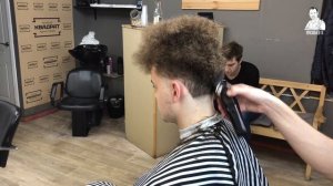 Мужская стрижка / Низкий фейд / Стрижка машинкой на кудрявые волосы