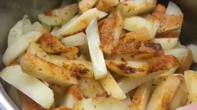 Приготовим индейку в сметанном соусе с замеченным картофелем смотреть онлайн