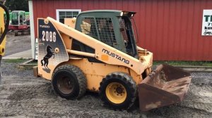 MUSTANG 2086 SKID STEER