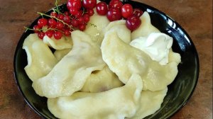 Вареники с вишней.Секрет теста и начинки.