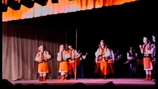 Заслуженный ансамбль танца Украины ЯТРАНЬ. Франция 1990г. ч.3