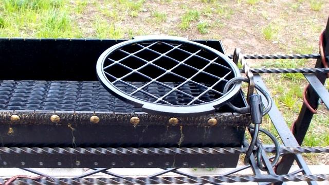 Гриль, мангал с решеткой для жарки мяса с барбекю для дачи с грильницей Днепропетровск купить Днеп смотреть онлайн