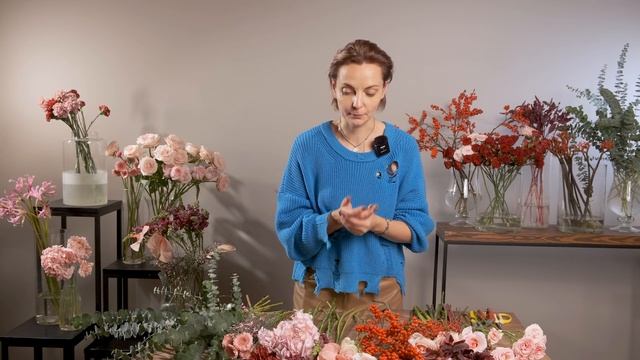 5 букетов из 1 состава №34/2023 | Мастер-класс от Елены Минигалиевой смотреть онлайн