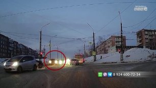 Мобильный репортёр Повторил один в один нарушение ПДД очередной автохам в Братске