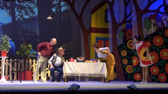 "И... надолго Вы сюда?" смотреть онлайн