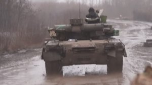 Боевая работа экипажей танков Т-80