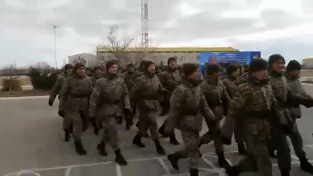 Актау в/ч 25744 строевая песня смотреть онлайн