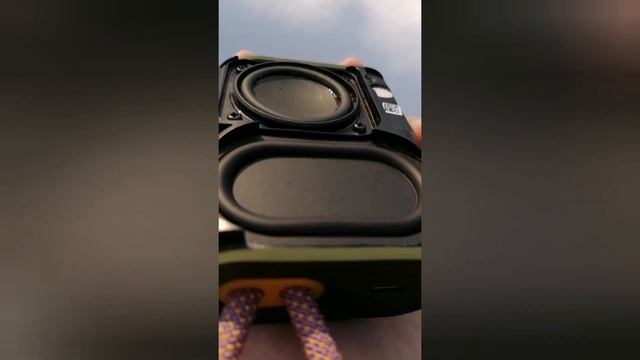 BASS TEST КОЛОНКИ GO 3. (КОЛОНКА НЕ МОЯ))) смотреть онлайн