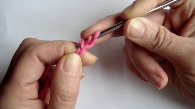 Вязание крючком - Урок 10. Полустолбик с накидом смотреть онлайн