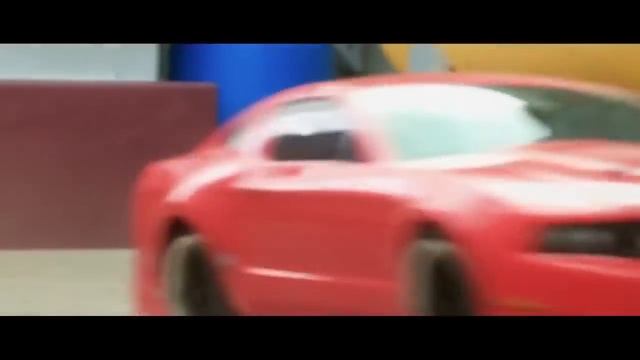 Гонки на машинах на пульте управления смотреть онлайн