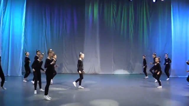 Танцевальный этюд «Кошки" смотреть онлайн