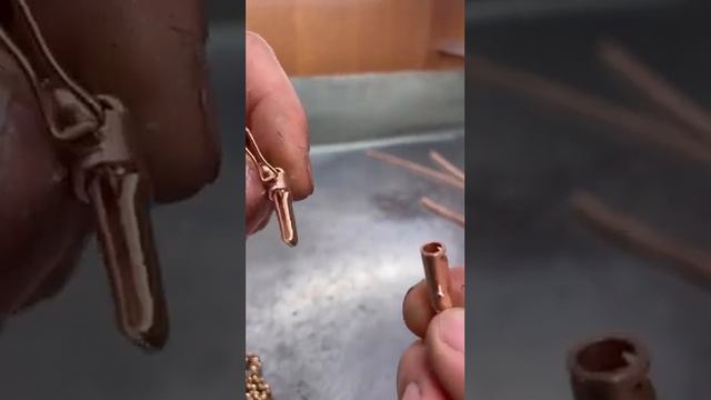 Плетение Шопард с круглым шнапорным замком