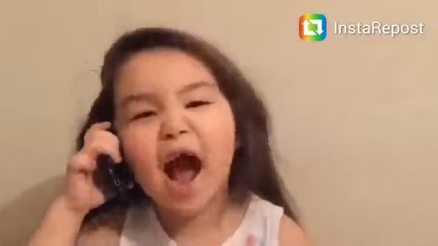 Маленькая девушка хочется с родителям помириться смотреть онлайн