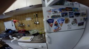 Отливка силиконовых приманок в закрытых формах.