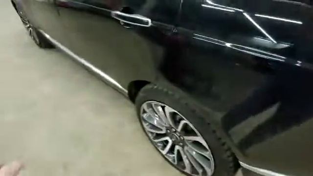 Установка выдвижных порогов Range Rover. Тюнинг ателье New Form. смотреть онлайн