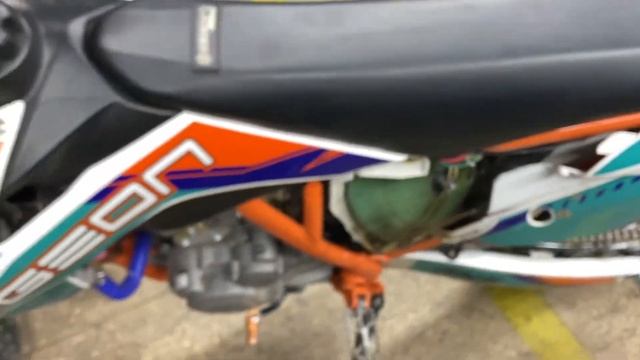 GEON GNS 300 - выкидывает масло из мотора …? смотреть онлайн