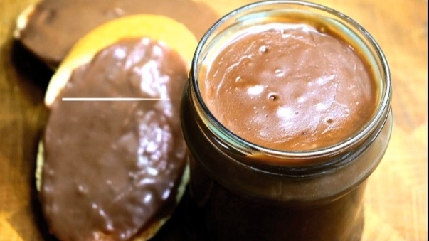 Мягкая шоколадная паста для завтрака смотреть онлайн