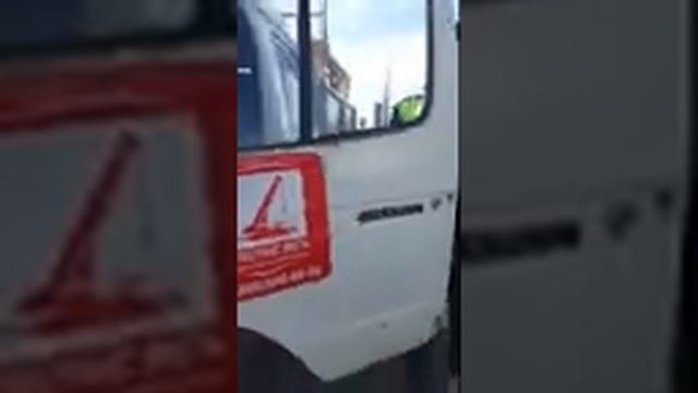 Почему полицейских называют мусорами и как они мусорят смотреть онлайн