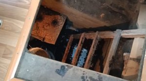 Жизнь в деревне/Женская доля не легка/Всё в одни руки/