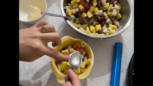 Жаркое в съедобном горшочке. Жаркое в тесте. Необычное блюдо в духовке. An unusual dish in the oven