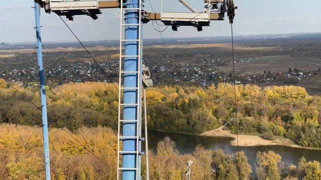 Замок на берегу реки Уфа, осень 2023