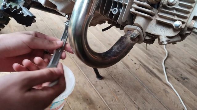 ЗАМЕНА МАСЛА на ПИТБАЙКЕ |ИНСТРУКЦИЯ ОТ ДЕВУШКИ| смотреть онлайн