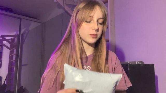 ?Что внутри? Распаковка потерянных посылок. Потерянные посылки