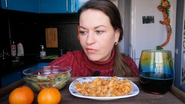 МУКБАНГ МАКАРОНЫ С КУРИЦЕЙ И ОВОЩАМИ, НА СКОВОРОДЕ/MUKBANG HALK FAMILY