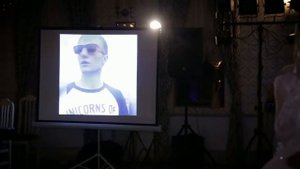 Подарок жениху от невесты на свадьбу! Трогательный подарок!