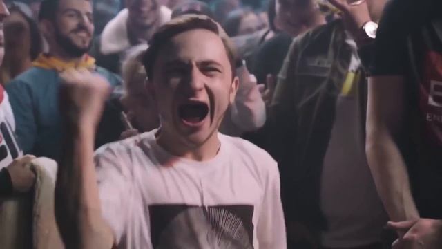 ЛАРИН - МОЖНО ВОДЫ [ПЯТНАДЦАТЫЙ ГОД | 15 ГОД] || ВЕРСУС ЛАРИНА И ДЖАРАХОВА || ТРЕК ЛАРИНА смотреть онлайн