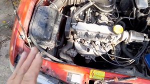 Закипел  двигатель поле замены тосола так, что выбило крышку расширителя бачка.В чём же причина?