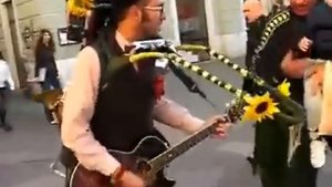 Scott Dunbar   Уличный чудо музыкант