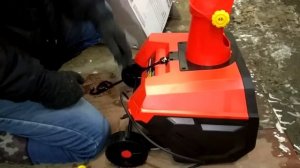 Электро Снегоуборщик STE180