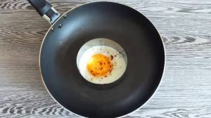 Макмаффин с яйцом и свиной котлетой