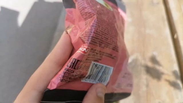 Обзор сухариков "Кириешки" ||| вкус бекон ||| смотреть онлайн