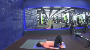 (13) Ягодичный мост с резиной / Glute Bridge band