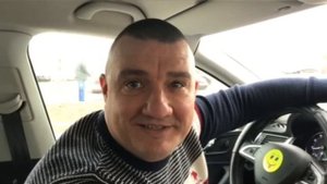 Как хранить телефон в автомобиле в 2020 удобный девайс лайфхак на YouTube канале Взрослый разговор