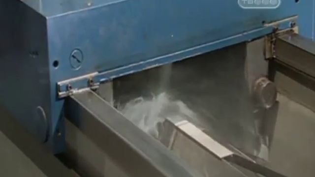 как делают заливочная машину для льда смотреть онлайн