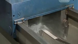 как делают заливочная машину для льда